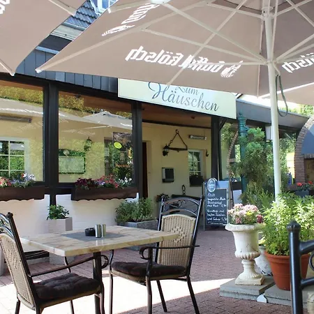 Landgasthof Zum Haeuschen Fogadó Rösrath